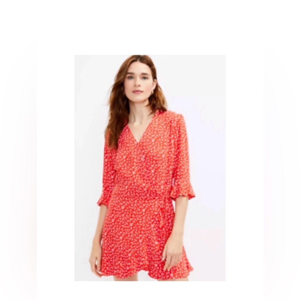 ***NEW W/ TAGS Adorable LOFT Floral Romper Wrap Dress***